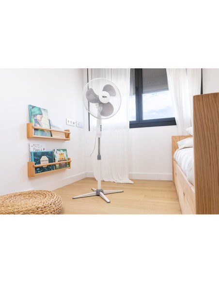 VENTILADOR DE PIE BLANCO POTENCIA: 45W ASPAS: å40CM ALTURA REGULABLE 105-125CM