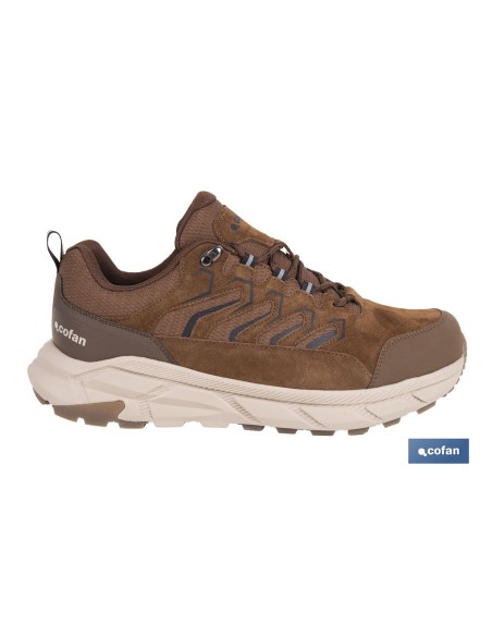 ZAPATILLA DE TREKKING MARRÓN MODELO INFANTO TALLA 40