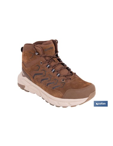 BOTA DE TREKKING MARRÓN MODELO SARDINERO TALLA 41