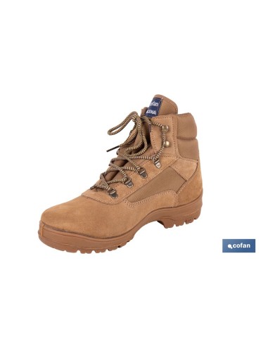 BOTA DE TREKKING NATURAL MODELO ARACENA TALLA 44