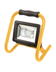 PROYECTOR LED 30W NEGRO SOPORTE 3MT CC ALFA DYSER 2