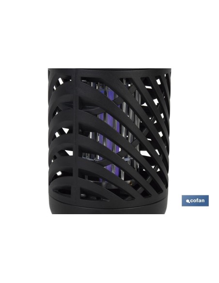 LÁMPARA LED ANTIINSECTOS 5 W 60 M2