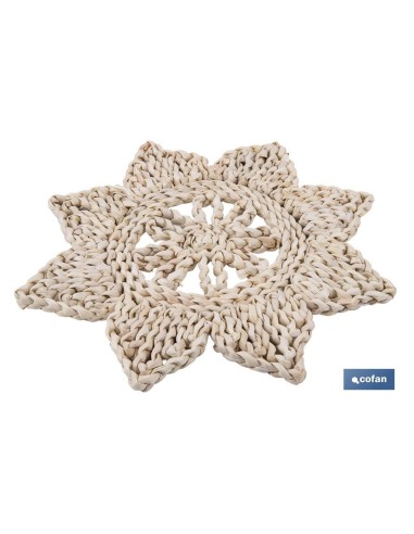 BAJOPLATO EN FORMA ESTRELLA FIBRA NATURAL MEDIDA 30 CM