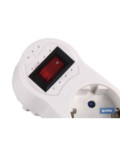 ADAPTADOR 3 VIAS FRONTAL SCHUKO CON INTERRUPTOR (3.500w) 2