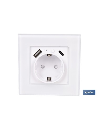 BASE ENCHUFE CON PUERTO USB Y TIPO C WIFI