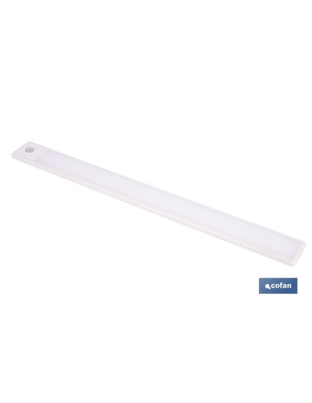 APLIQUE LED RECARGABLE CON SENSOR 3,7 V 2,2 AH 180 LM 3CCT 400 X 40 MM
