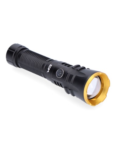 LINTERNA LED DE LARGO ALCANCE 1800 LM EDM