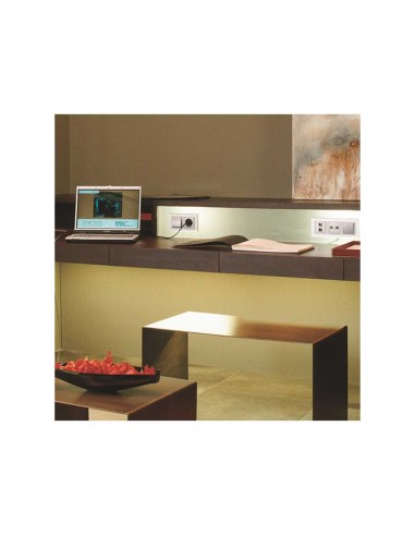 ENCHUFE SCHUKO ALUMINIO SERIE 10