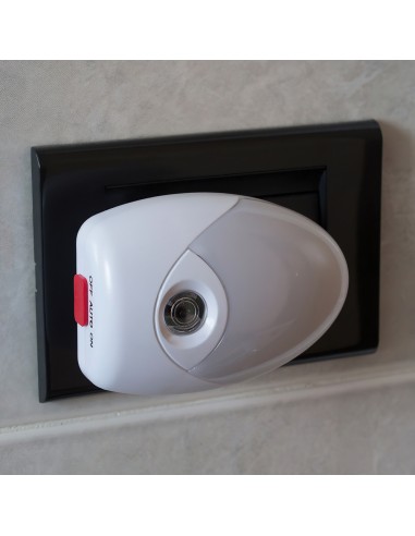 Luz Nocturna 3 Funciones Con Sensor