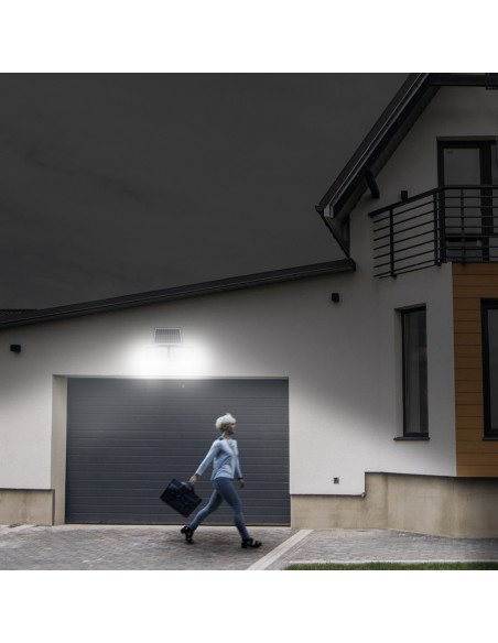 Aplique Solar Led Doble Con Sensor de Movimiento / Crepuscular 450 Lumenes. Protección IP65