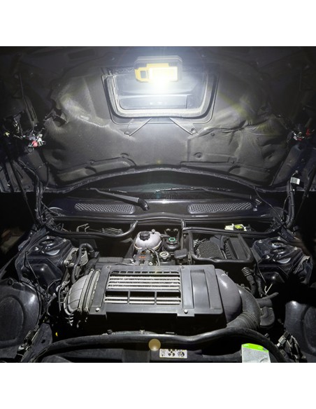 Linterna LED Profesional Compacta Engomada Bateria Recargable 500 Lumenes Con Función Powerbank, Iman, Soporte y Gancho