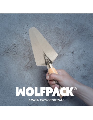 Paleta Wolfpack Mango Madera 348 / 180 mm.